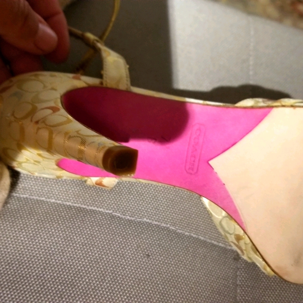 Coach sandals - Picture 6 of 7